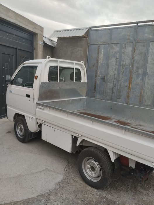 Labo 2025Yil tinniq