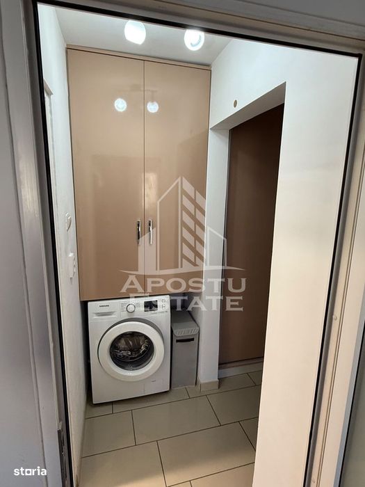 Apartament de inchiriat 2 camere, centrala proprie, zona Lipovei
