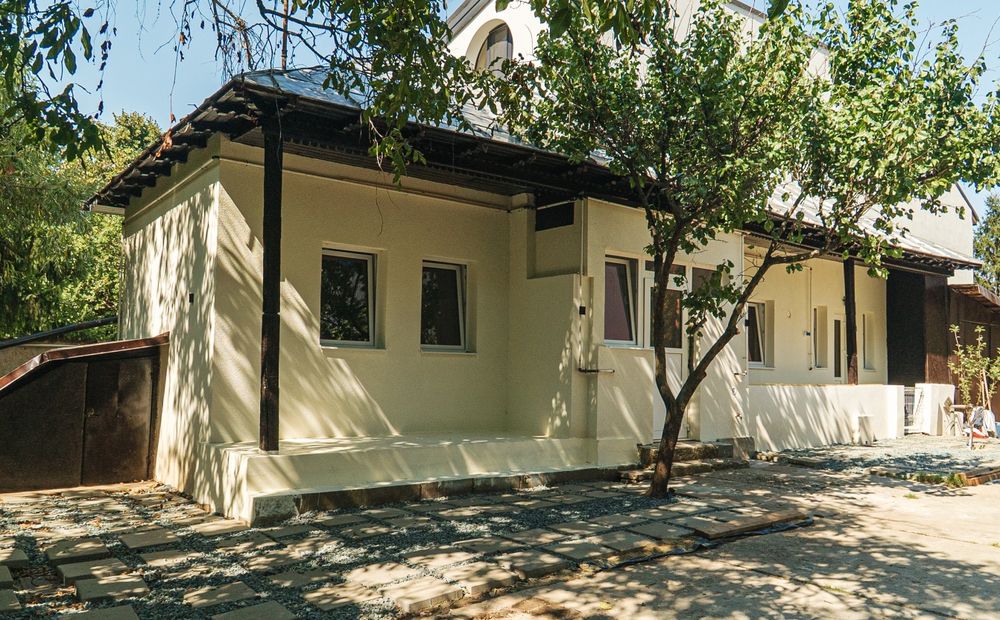 Cazare muncitori / angajați – 8 locuri – Băneasa DN1 – casă renovată