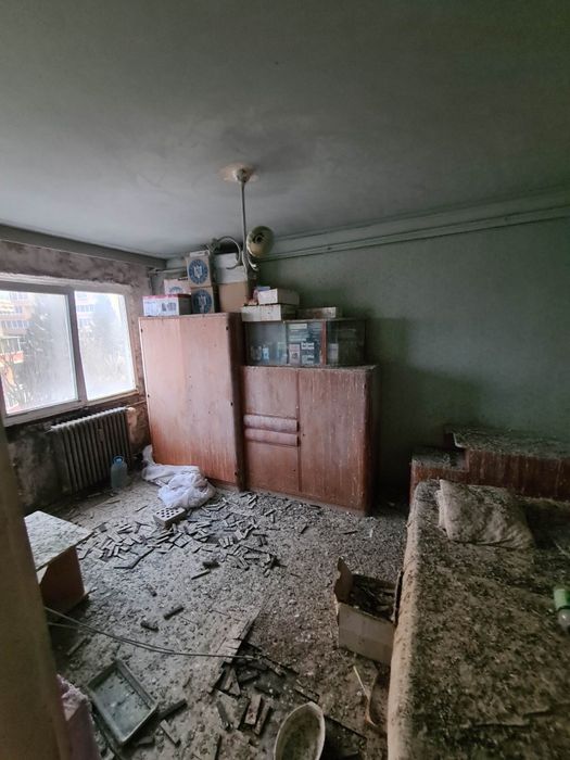 Debarasare  Brașov , apartamente , moloz , canapele , etc..