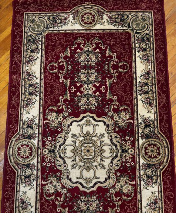 Covor lana marca Floare Carpet Moldova bonus o carpeta