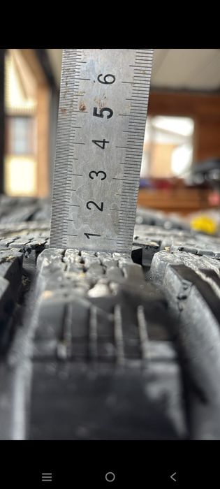 Продам зимнеи шины 285/60/18