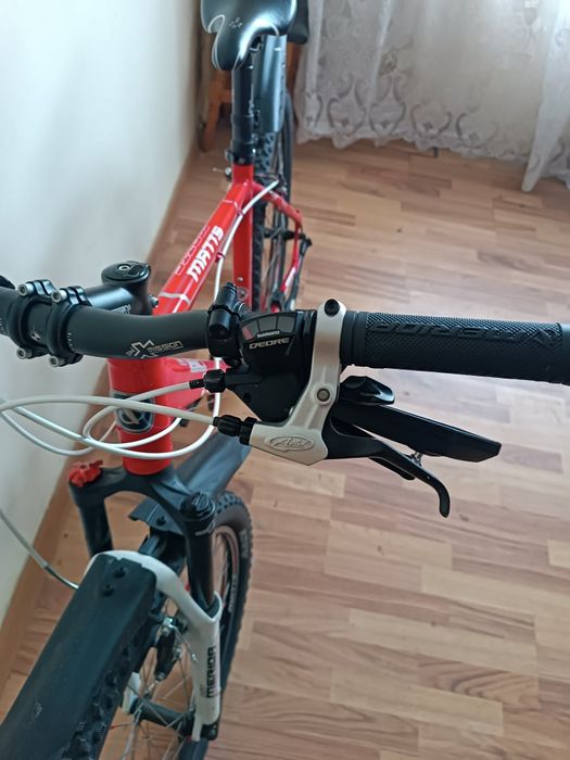 Vând sau schimb bicicletă