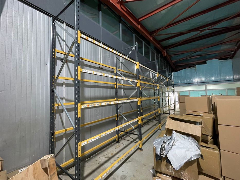 Rafturi metalice profesionale