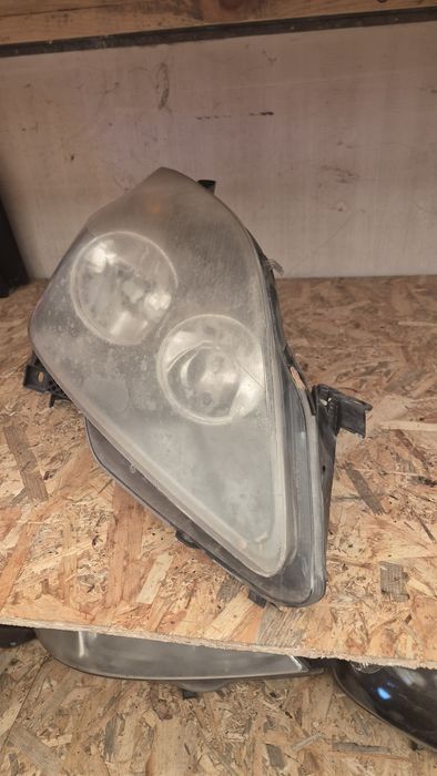 Оригинален Десен Фар за Опел Зафира Б 2005-2009 г