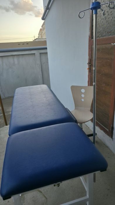 Перевязочный стол ва стул сотилади