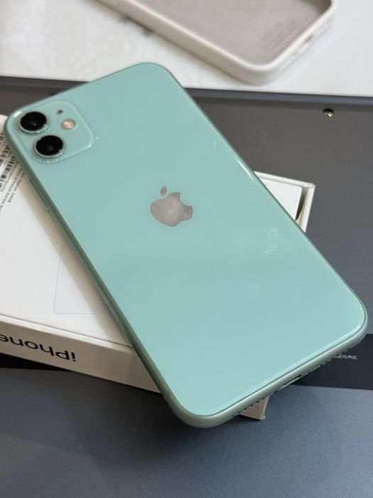 Продам Iphone 11 128gb 72%