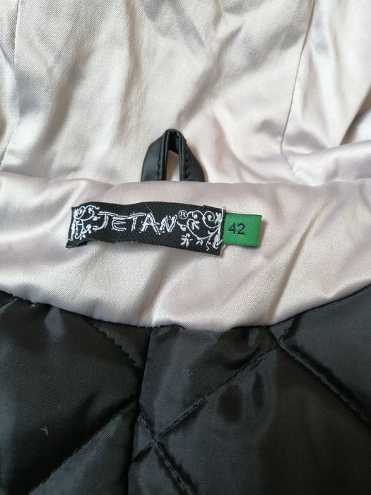 Ново яке 42 размер розово