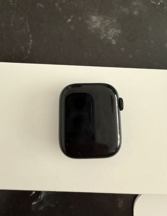 Ceas apple watch seria 8 45 mm