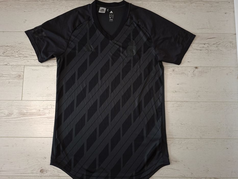 Adidas Real Madrid-Ориг.тениска Нова!!!