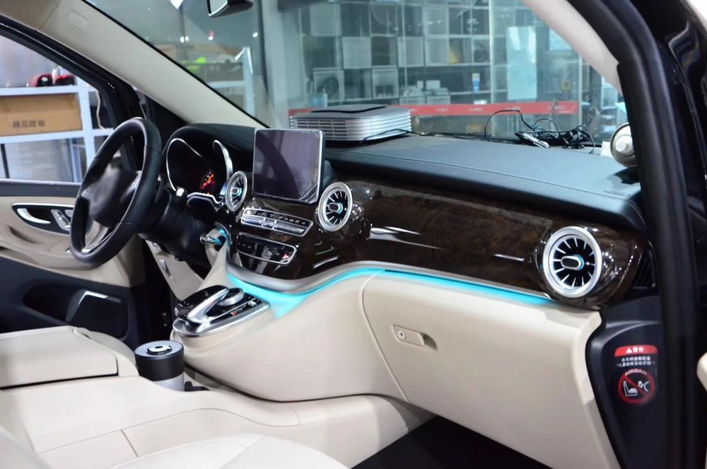 Sistem Iluminat Ambiental Premium 18 in 1 Mercedes V-Class W447 Vito 2016-2022 Control Navigatie si aplicatie Lumini ambientale Mercedes