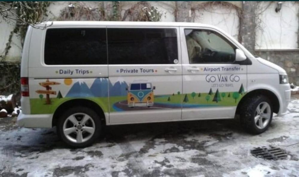 Folie antiefracție și protecție solară, pe mașini și clădiri