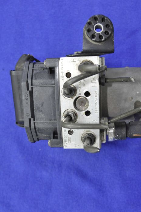 Блок АБС (ABS) BMW 7 E65/E66 2003