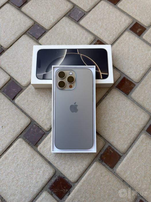 iPhone 16 Pro Max 256GB Natural Titanium