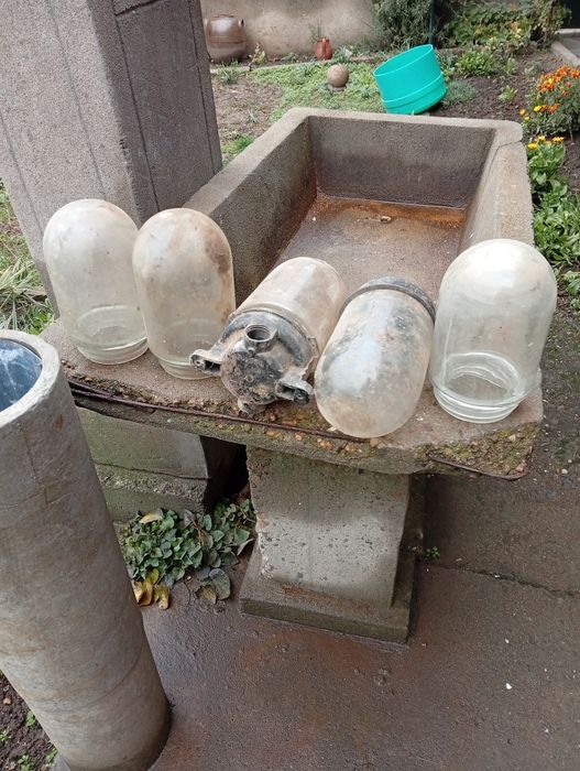 Ненужни стари вещи