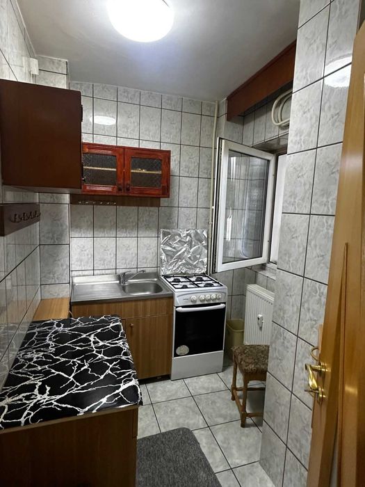 Inchiriez Garsoniera Metrou Stefan cel Mare