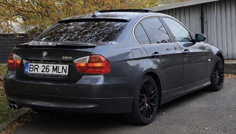Bmw e 90 330d.