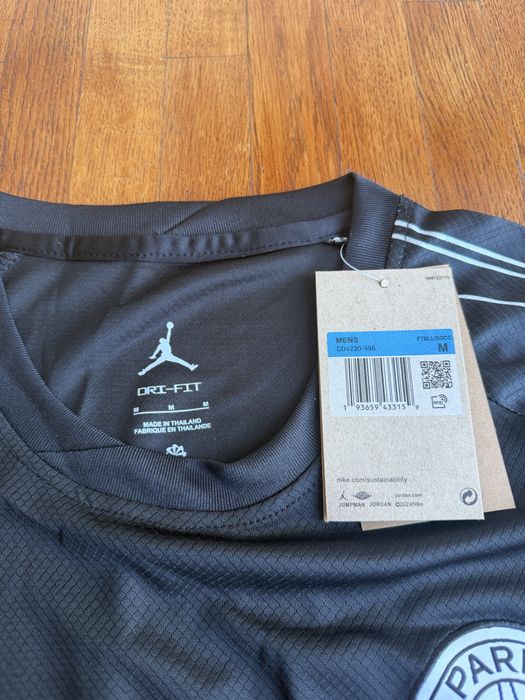 PSG x Jordan Fourth Kit 2024/25 (Black/Wings)