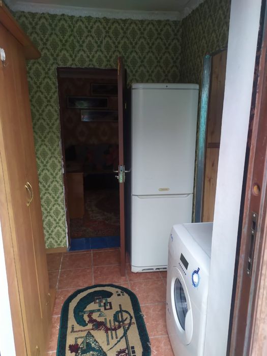 Сдам евродомик во дворе с хозяином