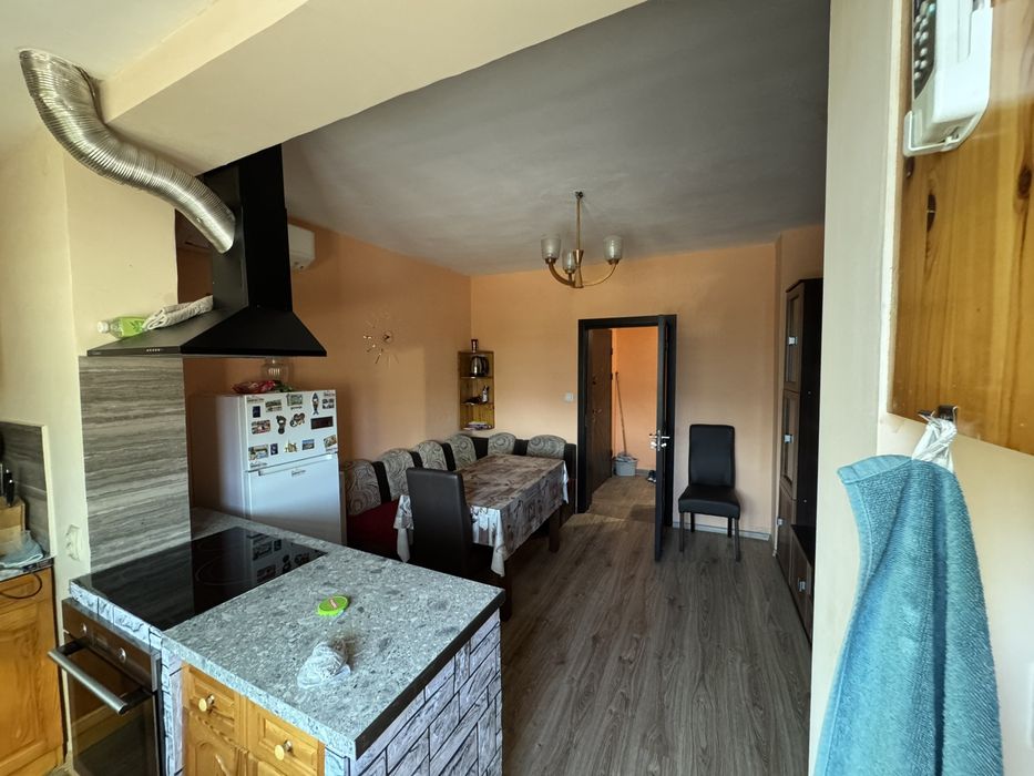 Апартамент под наем без посредник