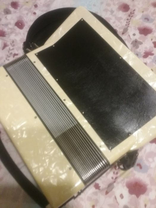 Acordeon hohner verdi ll 880 bandon