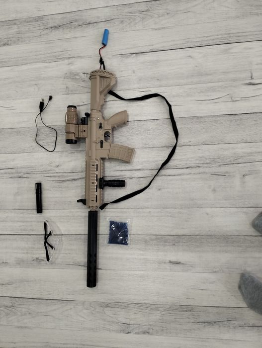 Игрушный автомат с орбизом