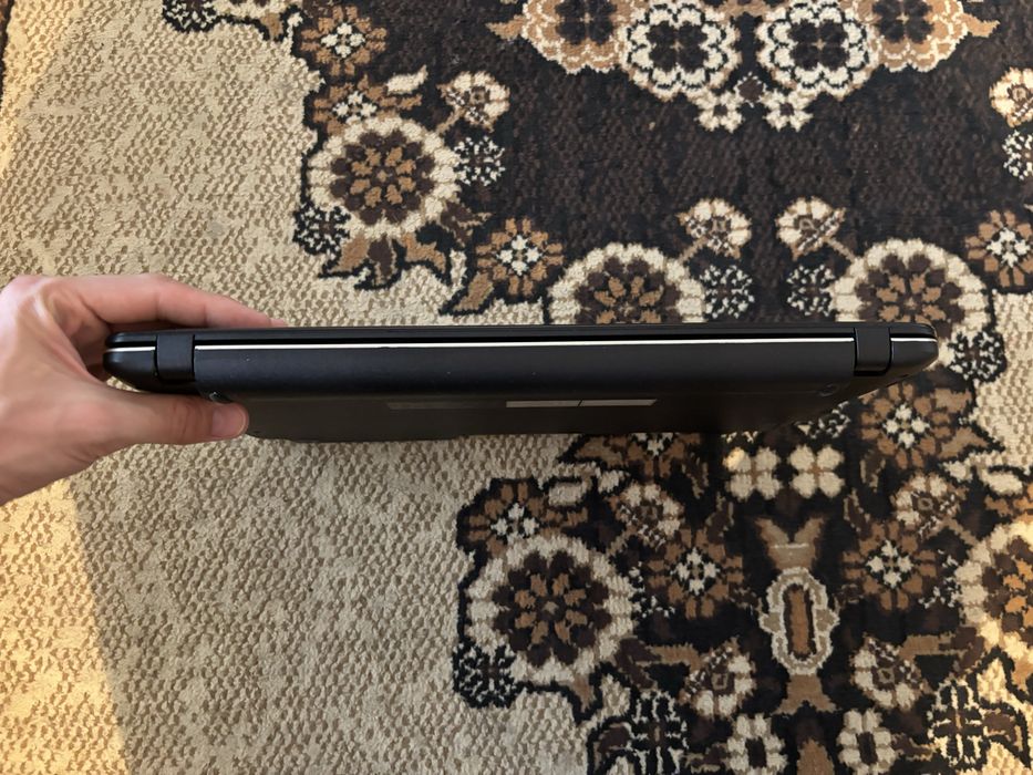 Ноутбук asus X540S