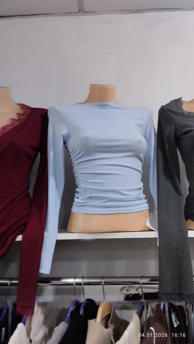 Лонгслив,кофточки