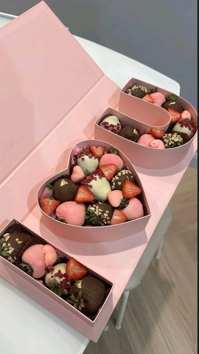 клубника в шоколаде