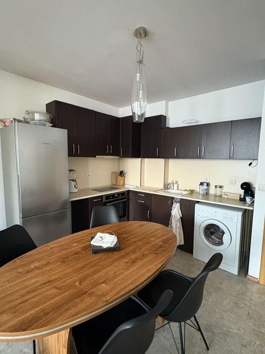 Дава се под наем Двустаен апартамент в София, Център - 60 кв.м за 649 € - Снимка #2