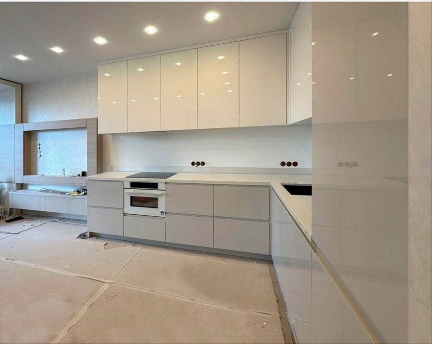 Акция! Кухонный горнитур на заказ!! Кухня и Прихожка Шкаф Купить Кухни