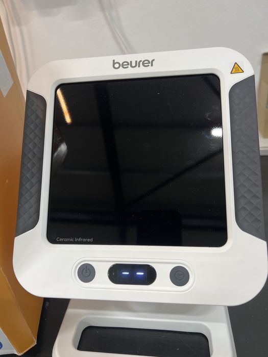 Beurer Lampa cu inflarosu IL 60