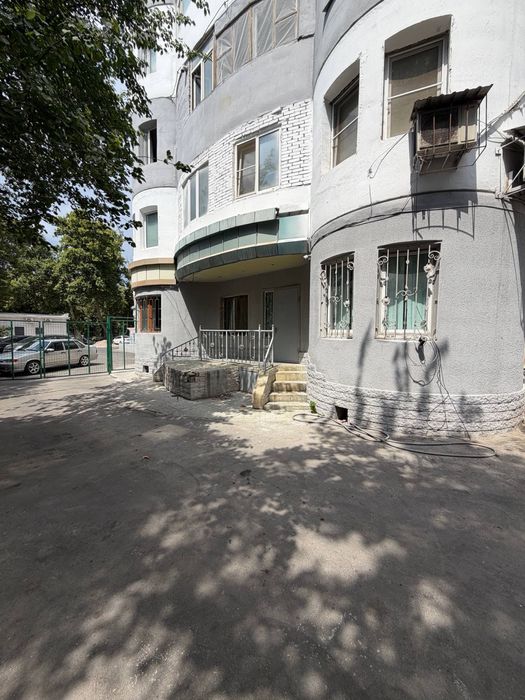 Ресторан Шох Сарой Корзинка нежилое помещение 51кв.м срочно Своя