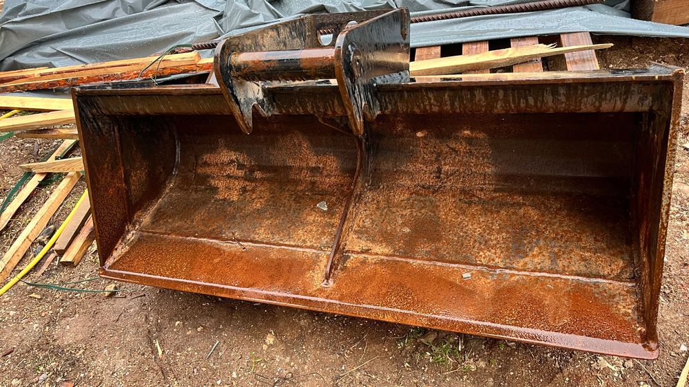 Хумусна планировъчна кофа 120см