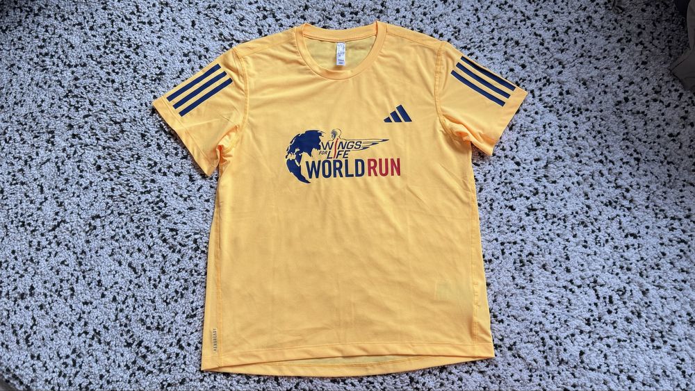 Нова дамска тениска за бягане Adidas размер M