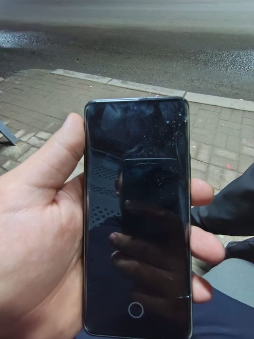 Поко х7 в хорошом состаяние