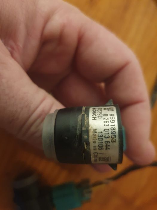 Senzori parcare Bosch