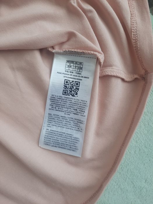 Tricou original Guess
