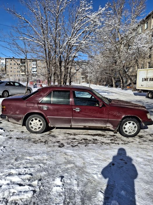 Мерседес Benz . Простой