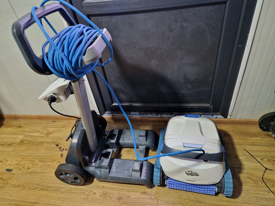 Robot piscina Maytronics Dolphin S300
