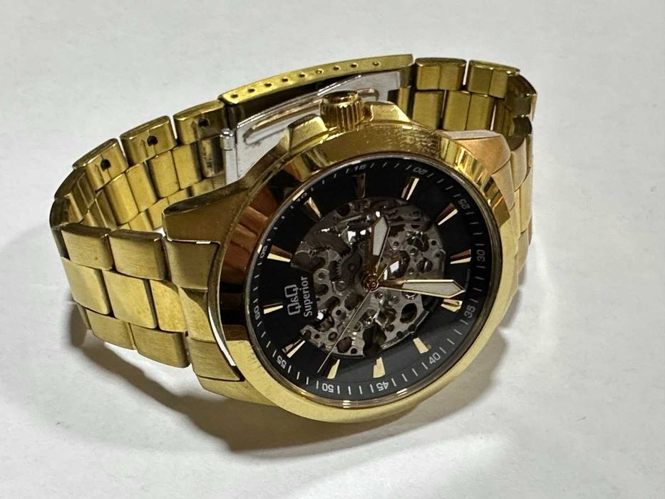 Мъжки автоматичен часовник Q&Q Superior Skeleton