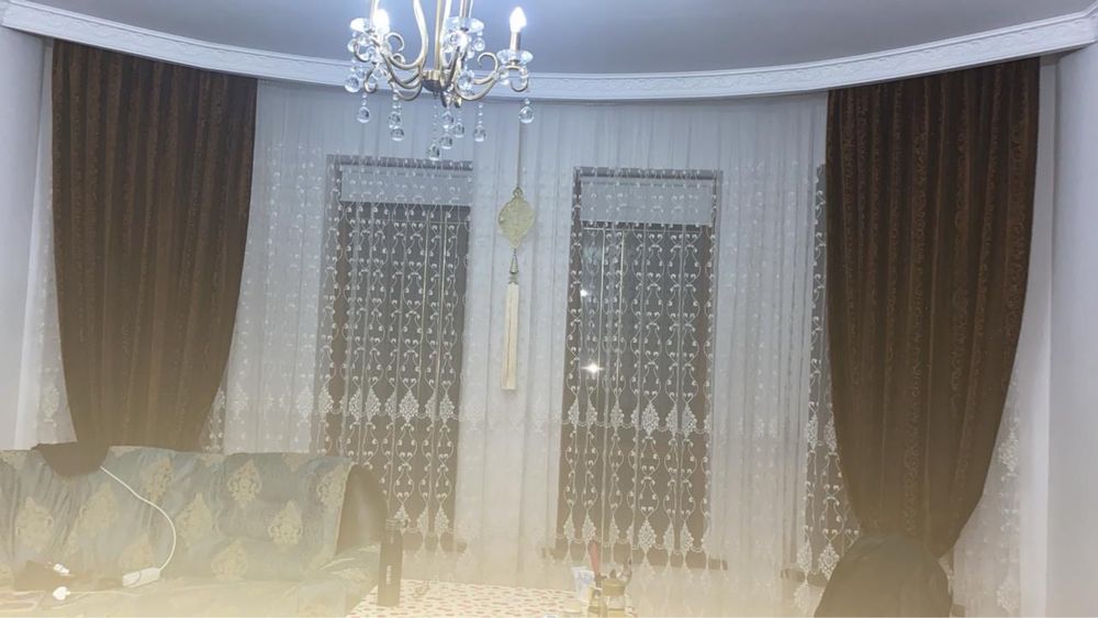 Продам шторы в отличном состоянии