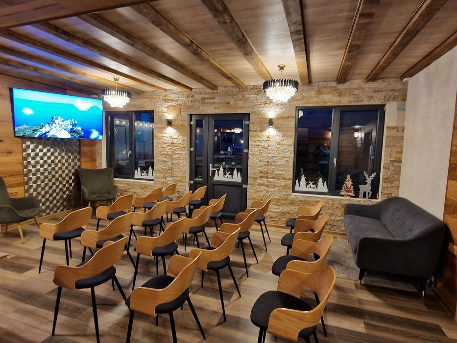 Cabana cu piscina încălzită si jacuzzi