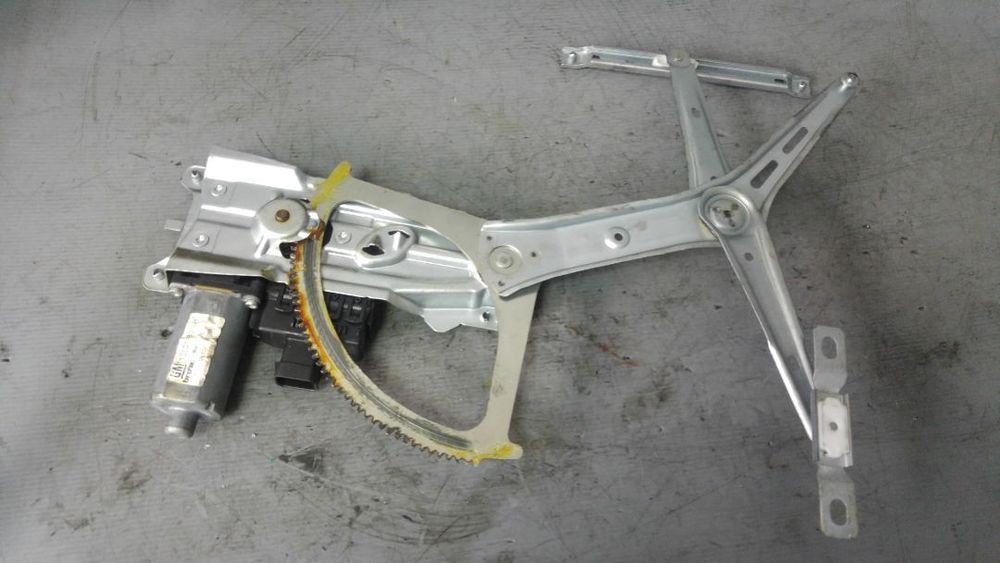 macara cu motoras stanga fata opel astra h 13100417lh 13101480lh