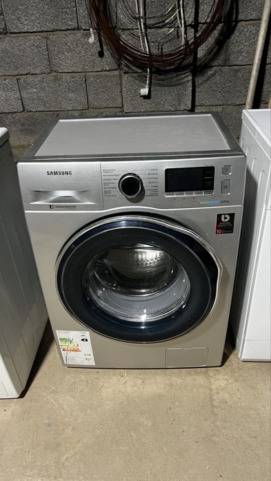 Продам стиральную машину