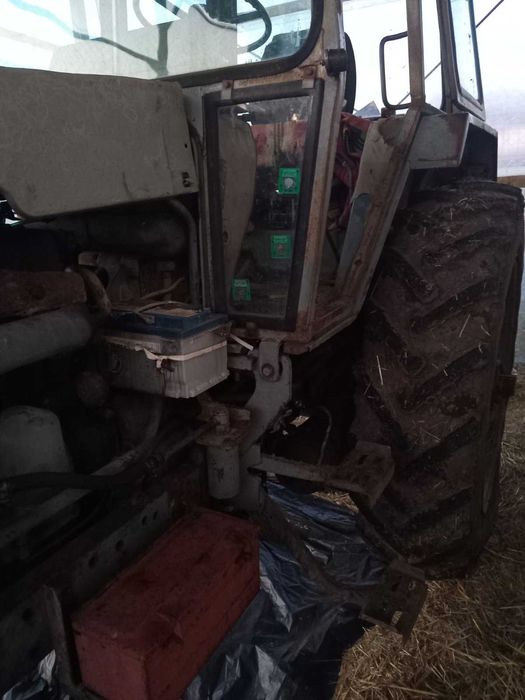 Продавам трактори ЮМЗ 6L и ТК 80. Намират се в в с. Габровница