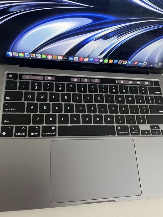 Срочно  Macbook Pro 13 / 512 ГБ