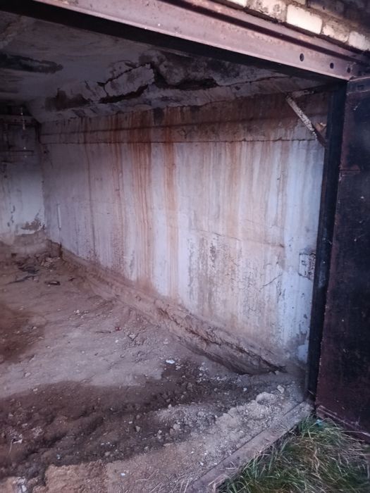 Продам  гараж Автомобилисты