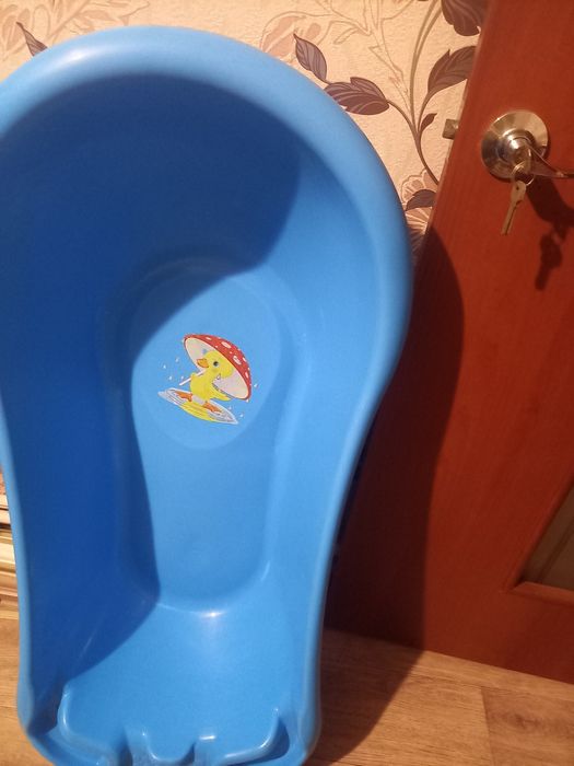 Продам коляску,санки.