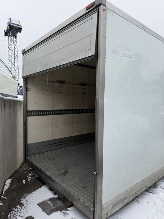 Фургон с падащ борд